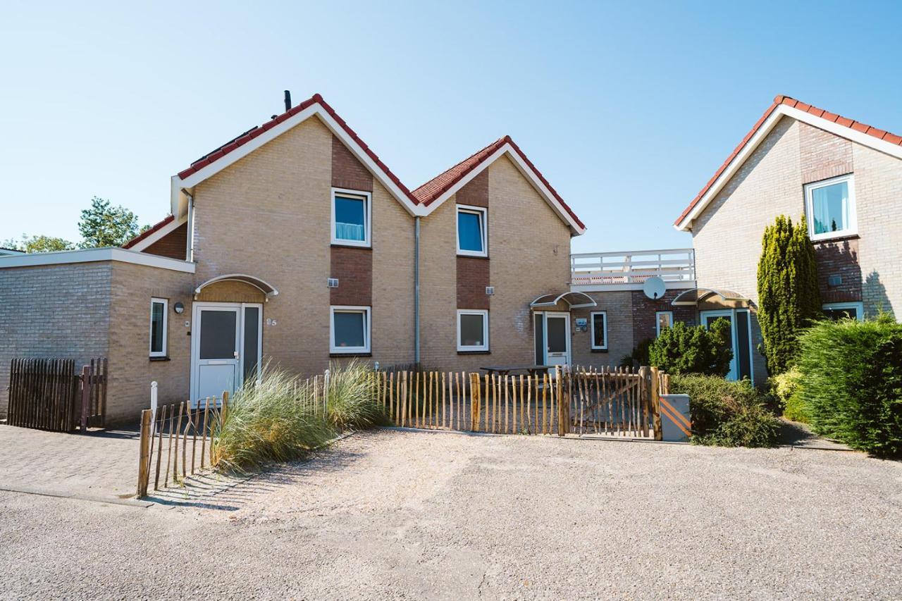 Mosselbank 93 - Noordzeepark Ouddorp, With Private Front And Back Garden Near The Beach - Not For Companies エクステリア 写真