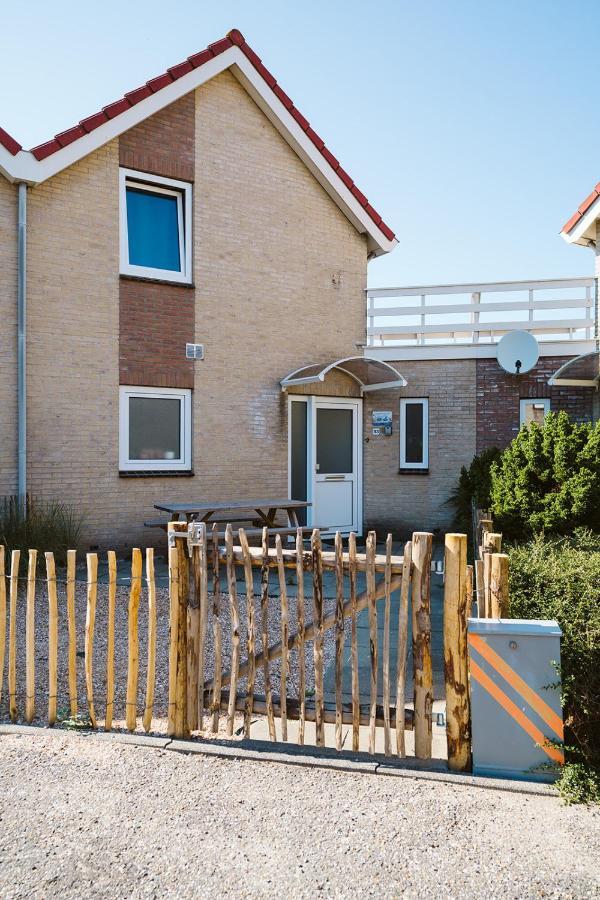 Mosselbank 93 - Noordzeepark Ouddorp, With Private Front And Back Garden Near The Beach - Not For Companies エクステリア 写真